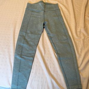 Aerie Super stretchy ribbed leggings